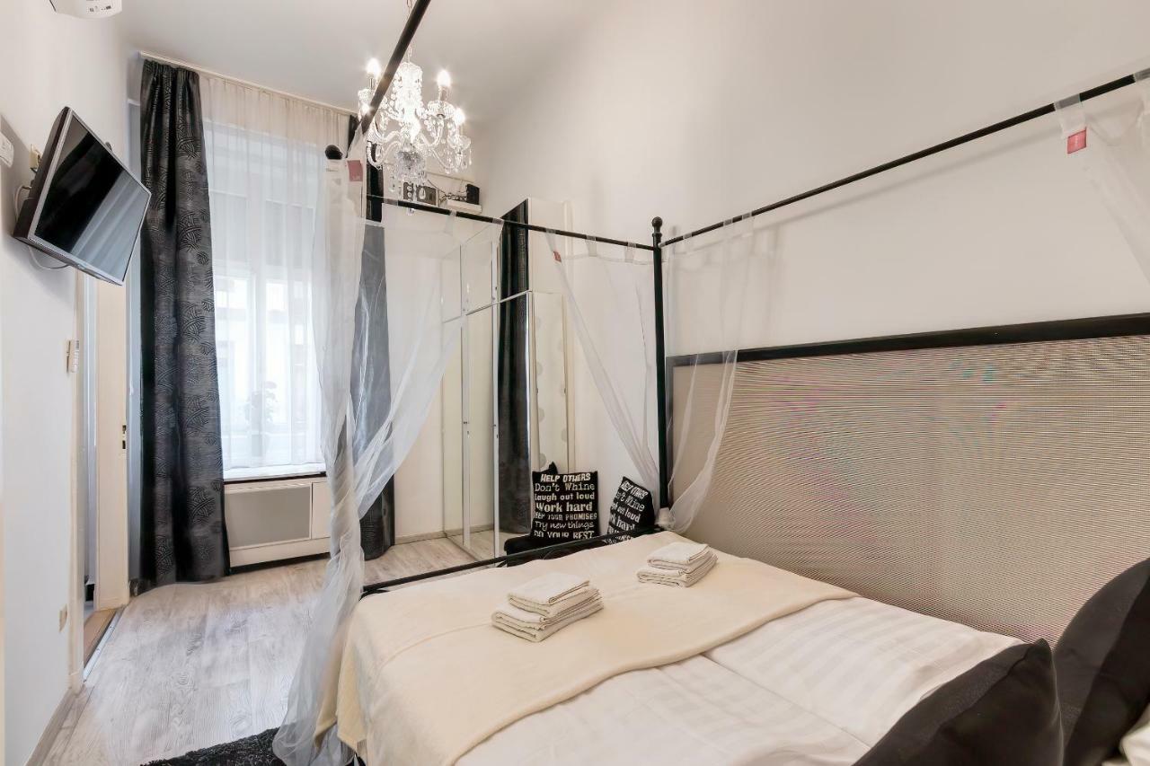 Sweet Dreams At King Street Silver Apartment Budapest Bagian luar foto